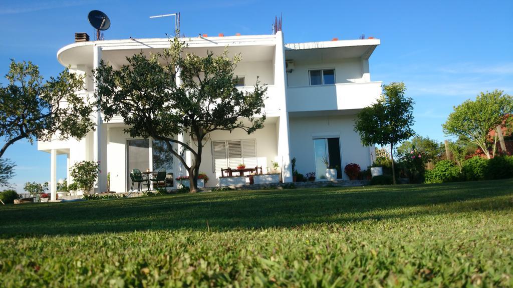 Luce Di Sole Apartment Ulcinj Exterior photo