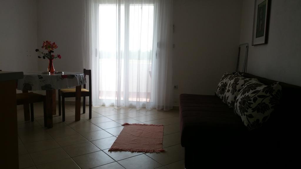 Luce Di Sole Apartment Ulcinj Exterior photo