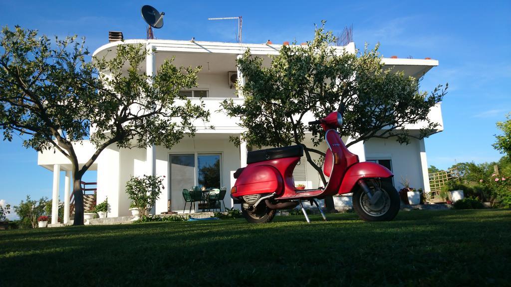 Luce Di Sole Apartment Ulcinj Exterior photo