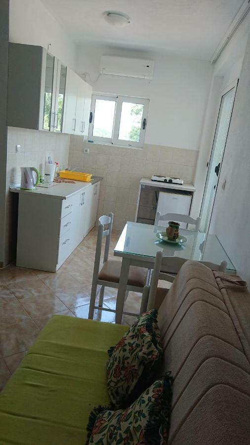 Luce Di Sole Apartment Ulcinj Exterior photo