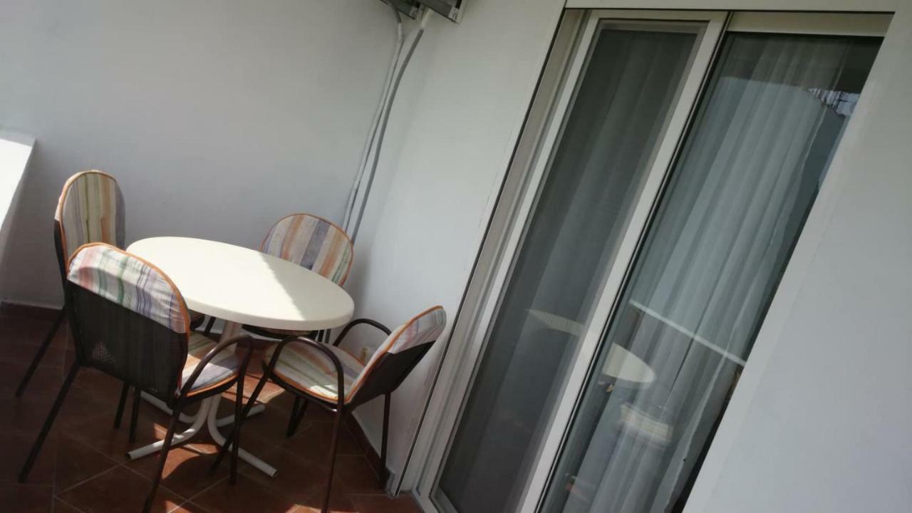Luce Di Sole Apartment Ulcinj Exterior photo